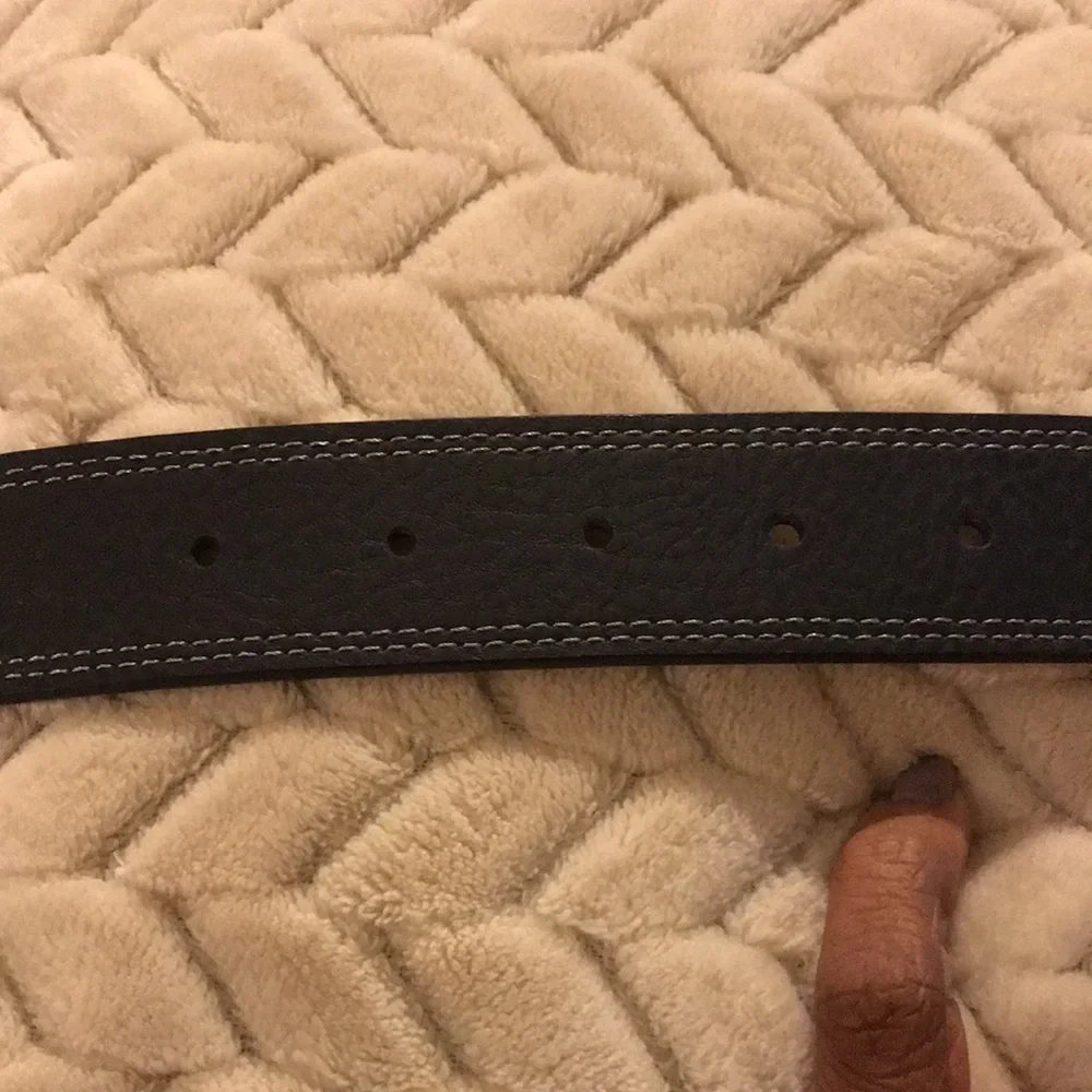 NIKE Men Double Row Stitched Reversible Leather Belt Black/White Silver Buckle
